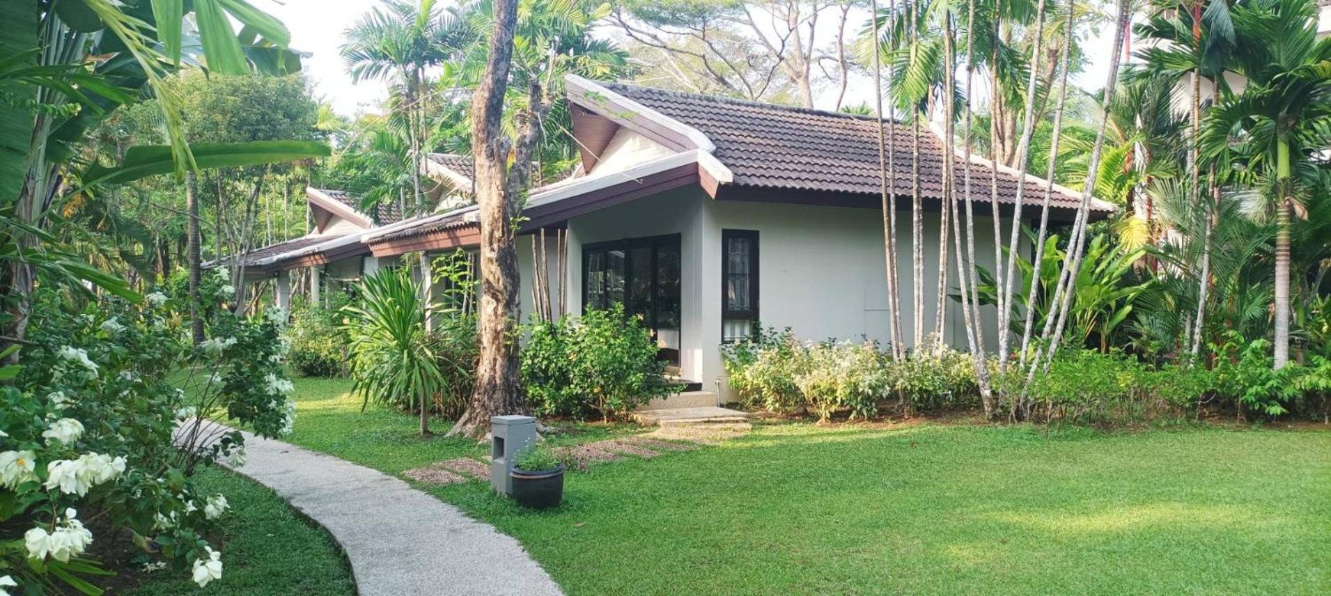 Nang Thong Bay Resort Khao Lak Exteriör bild